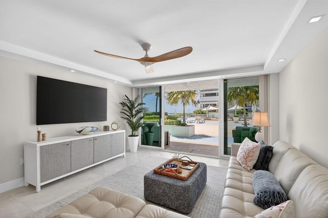 3546 S Ocean Boulevard 203, South Palm Beach, FL 33480