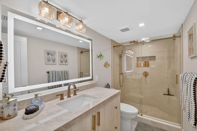 3546 S Ocean Boulevard 203, South Palm Beach, FL 33480