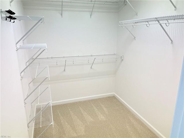117 Larkin RN, Yorktown, VA 23692