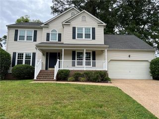 117 Larkin RN, Yorktown, VA 23692