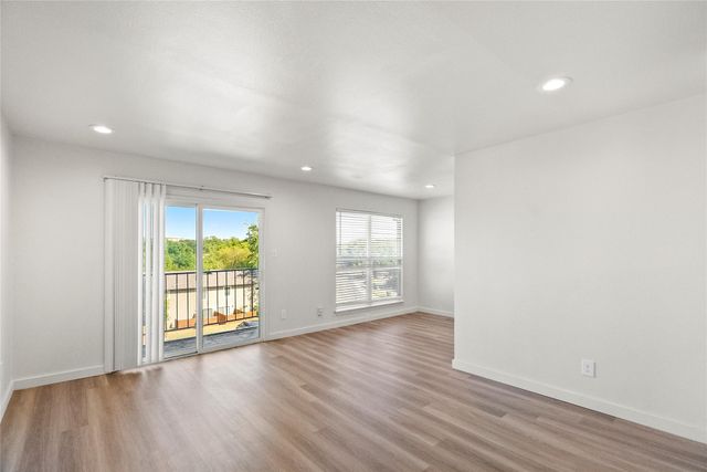 3819 Southway DR 104, Austin, TX 78704