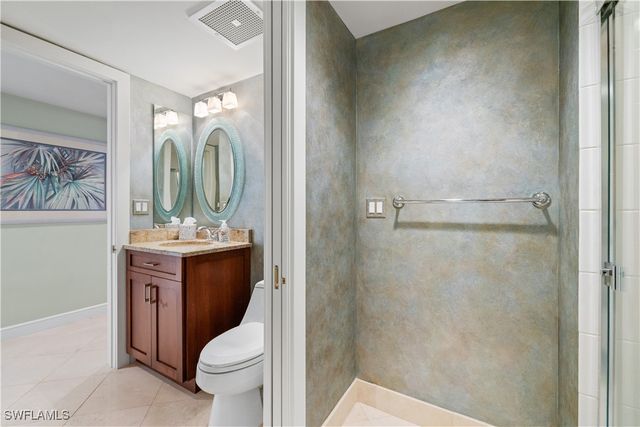 4021 Gulf Shore BLVD N 1804, Naples, FL 34103