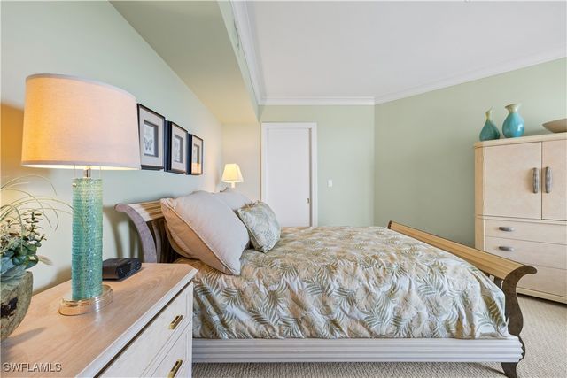 4021 Gulf Shore BLVD N 1804, Naples, FL 34103