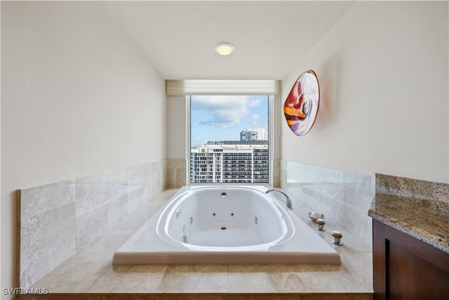 4021 Gulf Shore BLVD N 1804, Naples, FL 34103