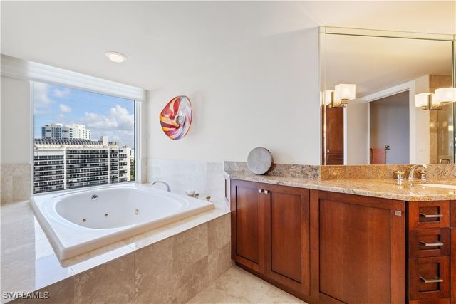 4021 Gulf Shore BLVD N 1804, Naples, FL 34103