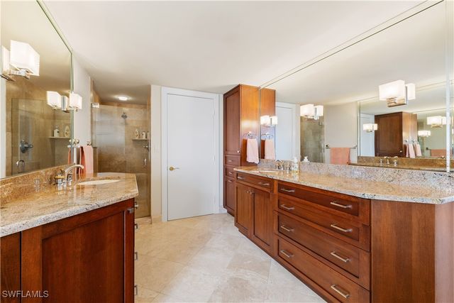 4021 Gulf Shore BLVD N 1804, Naples, FL 34103