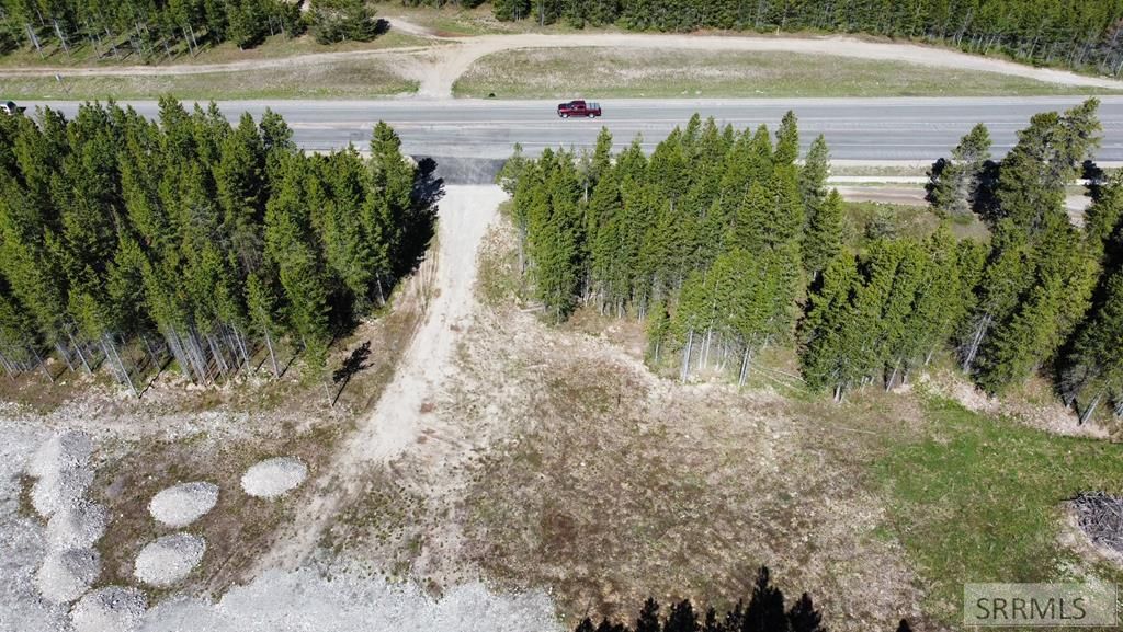 Image 11 of property listing at 4417 Hwy 20, Island Park, ID 83429