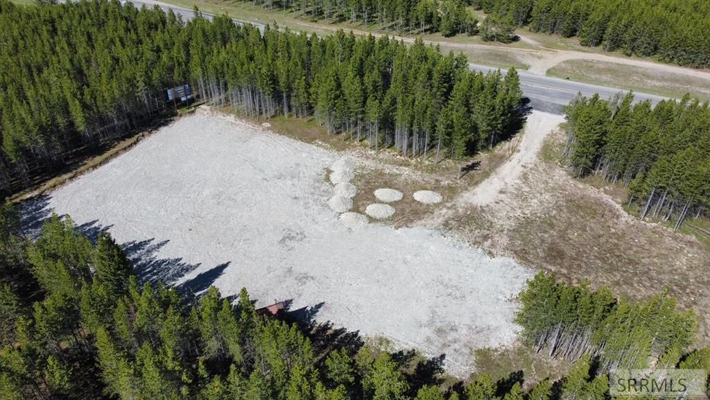 Image 9 of property listing at 4417 Hwy 20, Island Park, ID 83429