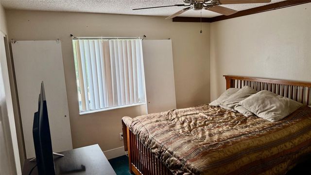 187 PINEWOOD CIRCLE, Kissimmee, FL 34743