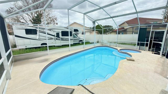 187 PINEWOOD CIRCLE, Kissimmee, FL 34743