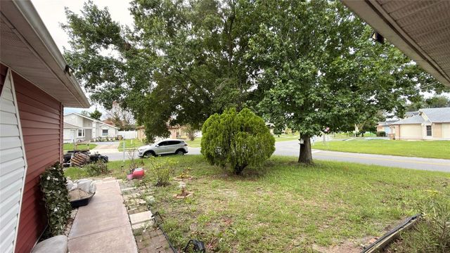 187 PINEWOOD CIRCLE, Kissimmee, FL 34743