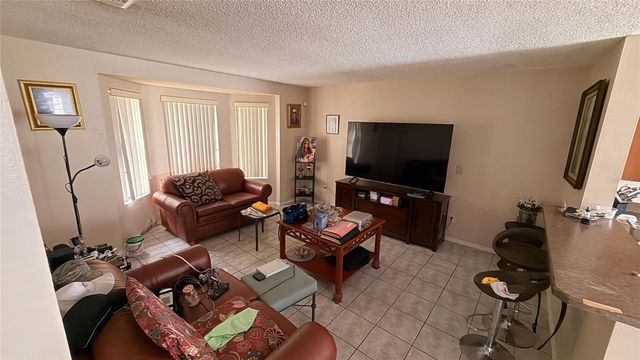 187 PINEWOOD CIRCLE, Kissimmee, FL 34743