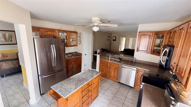 187 PINEWOOD CIRCLE, Kissimmee, FL 34743