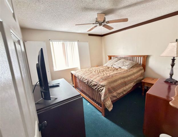 187 PINEWOOD CIRCLE, Kissimmee, FL 34743