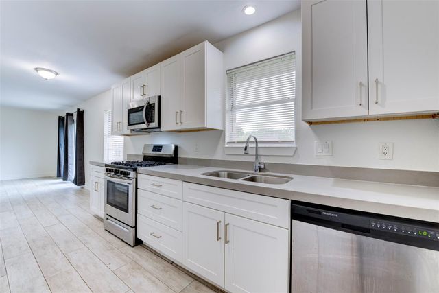 5741 Alvarado Drive, Houston, TX 77035