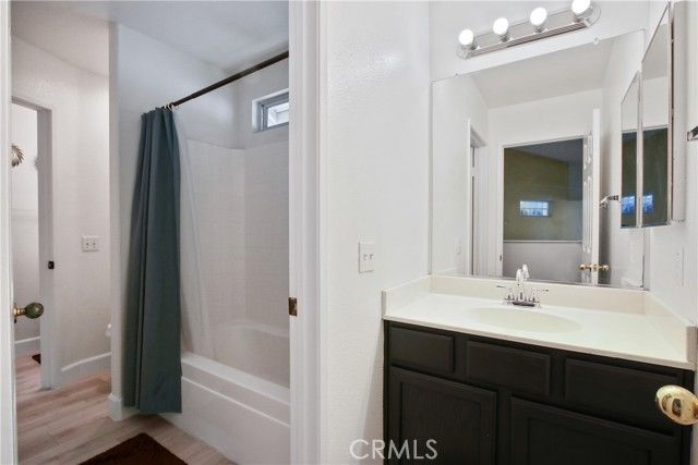 14573 Calgary, Fontana, CA 92336