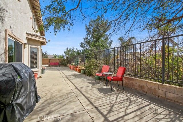 14573 Calgary, Fontana, CA 92336