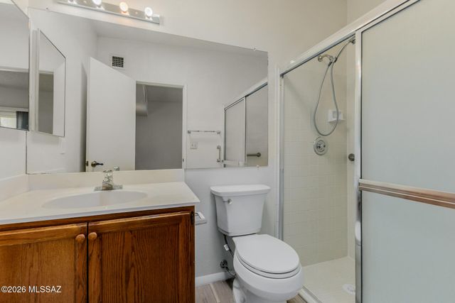 5935 E Sun County Boulevard, Tucson, AZ 85712