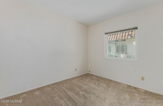 5935 E Sun County Boulevard, Tucson, AZ 85712