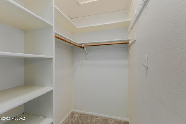 5935 E Sun County Boulevard, Tucson, AZ 85712