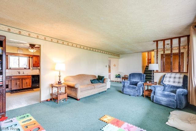 454 Westwood Avenue, Wadsworth, OH 44281