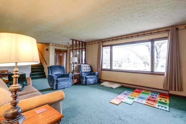 454 Westwood Avenue, Wadsworth, OH 44281
