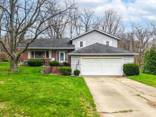 454 Westwood Avenue, Wadsworth, OH 44281