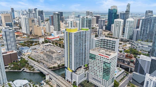 185 SW 7th St 3414, Miami, FL 33130