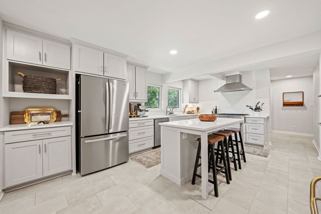 2801 5th Avenue, Fort Worth, TX 76110