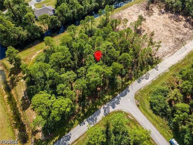 231 Thornton AVE S, Lehigh Acres, FL 33974