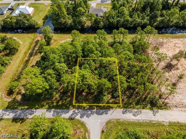 231 Thornton AVE S, Lehigh Acres, FL 33974