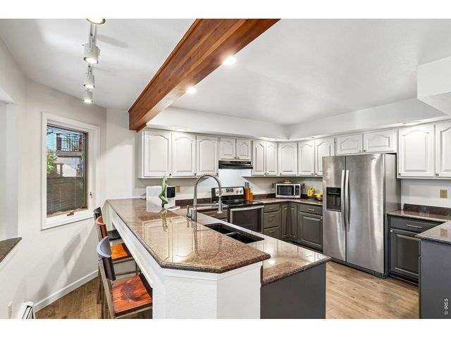 1736 W Barberry Cir, Louisville, CO 80027