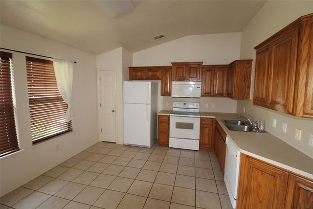 2821 Edgemere Drive, Norman, OK 73071