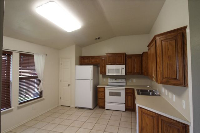 2821 Edgemere Drive, Norman, OK 73071