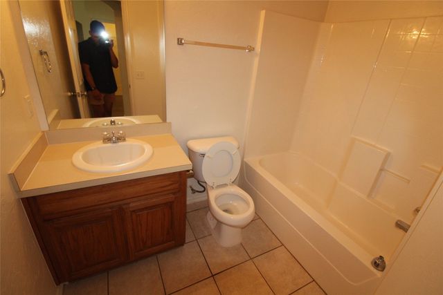 2821 Edgemere Drive, Norman, OK 73071