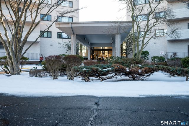 3200 Park Avenue 5F1, Bridgeport, CT 06604