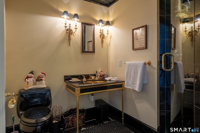 3200 Park Avenue 5F1, Bridgeport, CT 06604