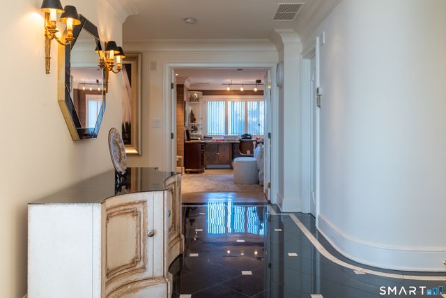 3200 Park Avenue 5F1, Bridgeport, CT 06604