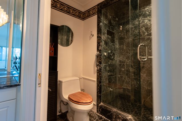 3200 Park Avenue 5F1, Bridgeport, CT 06604