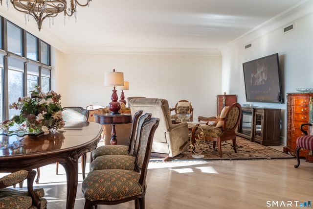 3200 Park Avenue 5F1, Bridgeport, CT 06604