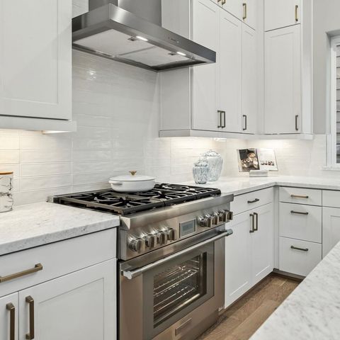 4022 Blossom Street, Houston, TX 77007