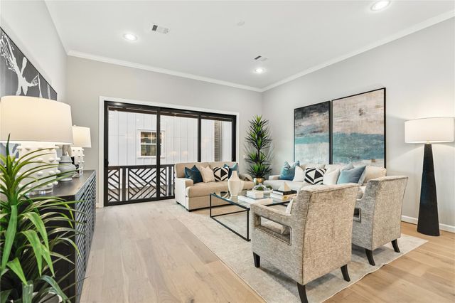 4022 Blossom Street, Houston, TX 77007