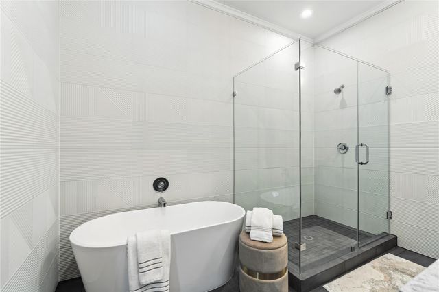 4022 Blossom Street, Houston, TX 77007