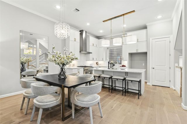 4022 Blossom Street, Houston, TX 77007