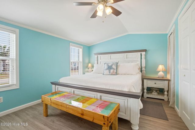 201 Snow Goose Lane, Newport, NC 28570