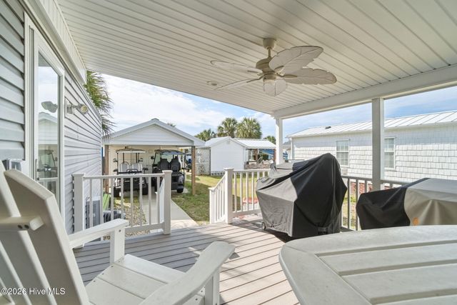 201 Snow Goose Lane, Newport, NC 28570