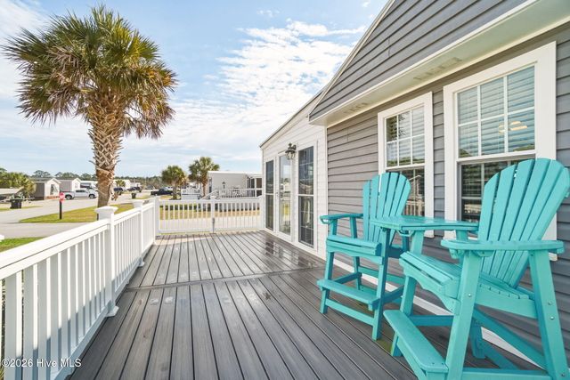 201 Snow Goose Lane, Newport, NC 28570
