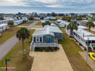 201 Snow Goose Lane, Newport, NC 28570