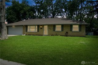 115 Laura Avenue, Centerville, OH 45458