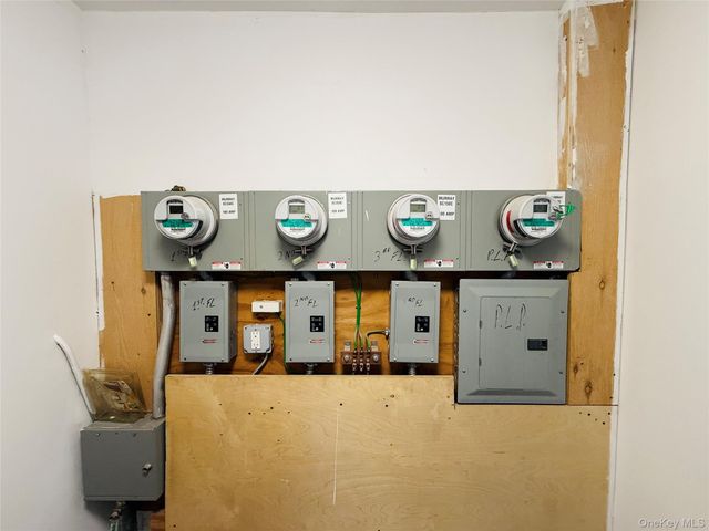 1616 Pilgrim Avenue, Bronx, NY 10461